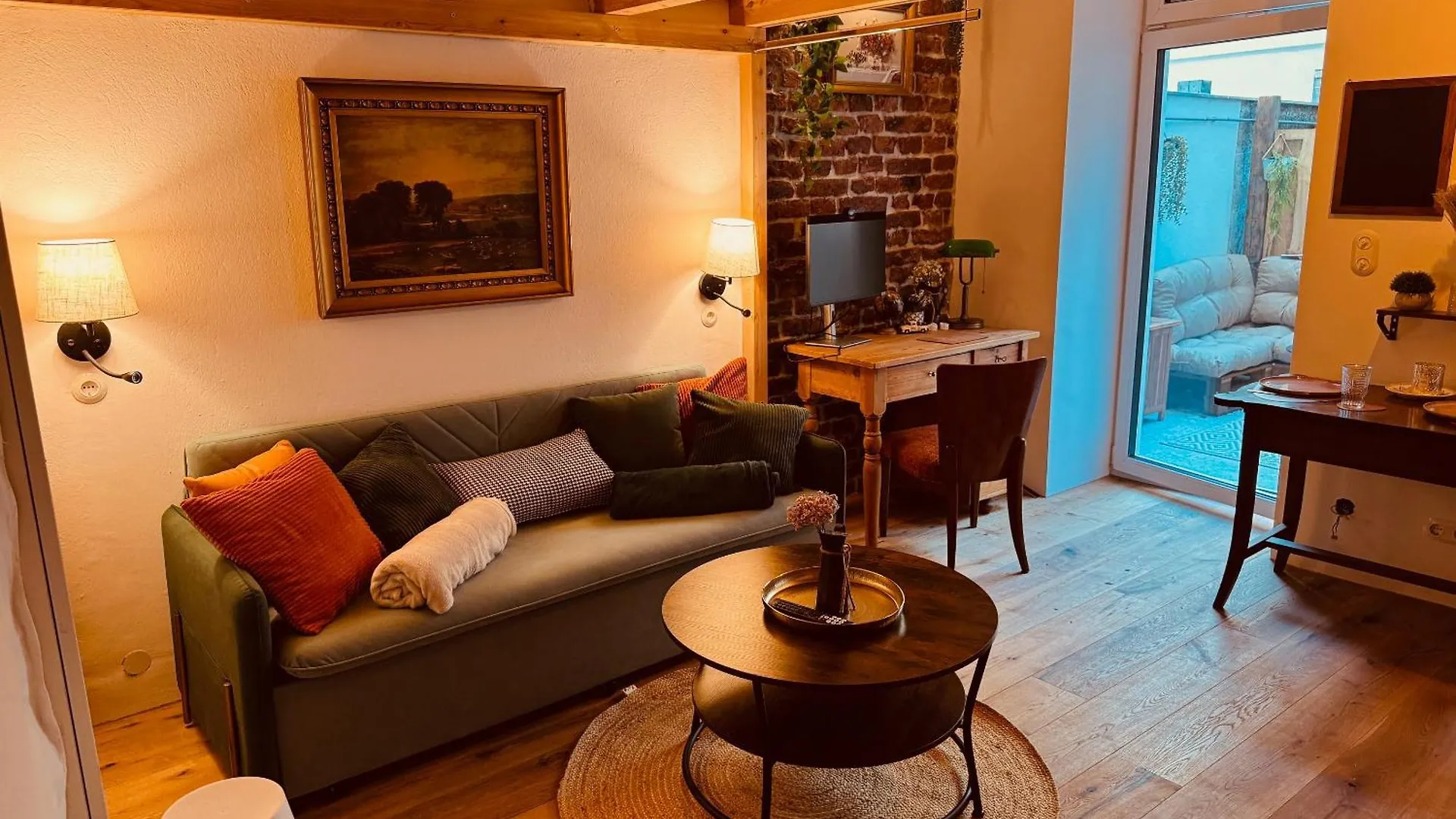 Urban Hideaway Cozy Loft, Green Courtyard And Ac Wien