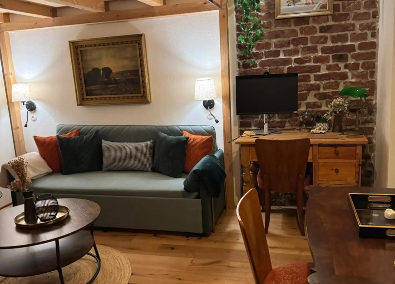 Urban Hideaway Cozy Loft, Green Courtyard And Ac Wien Lägenhet